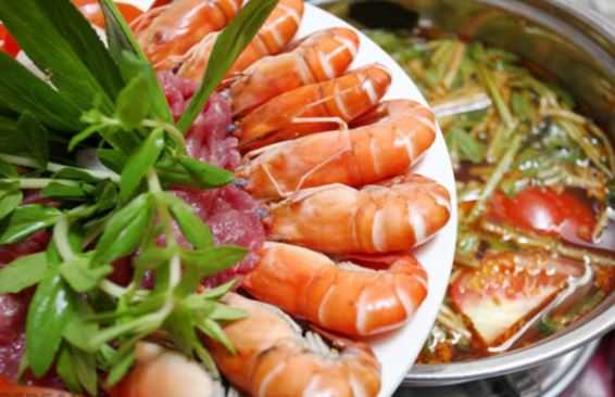 Ăn lẩu nhớ tránh xa 6 món này, người Việt rất hay mắc phải