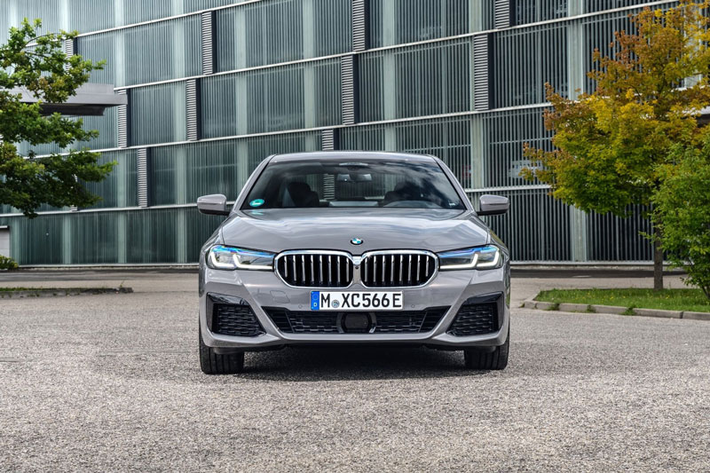 Bảng giá xe BMW tháng 3/2023: Rẻ nhất 1,399 tỷ đồng