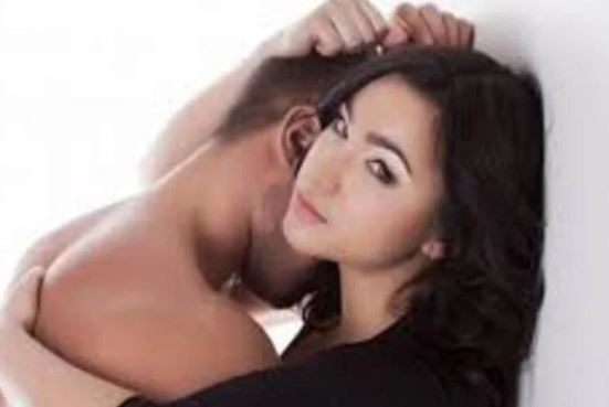 Đàn bà không được đáp ứng nhu cầu này rất dễ ngoại tình, độ tuổi nào cũng có thể rơi vào tay trai lạ