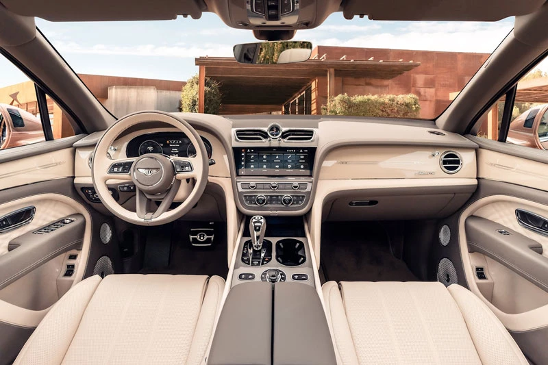 4. Bentley Bentayga.