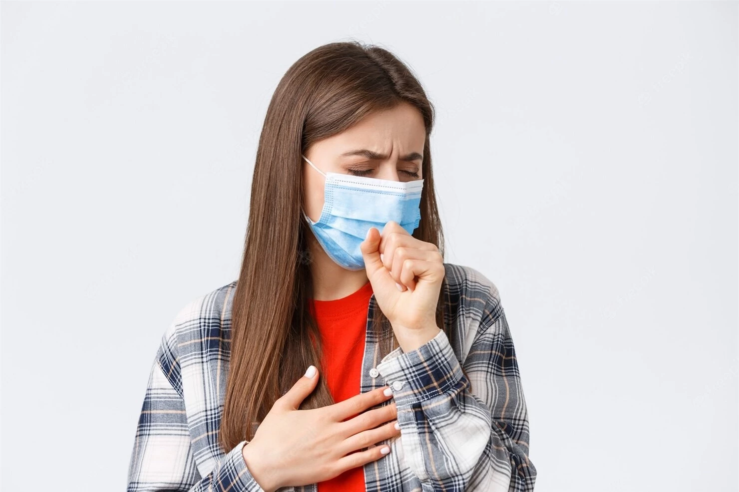 Do dễ bị nhiễm khuẩn, những người mắc bệnh phổi - phế quản mạn tính, người nhiễm virus... rất dễ bị suy hô hấp.