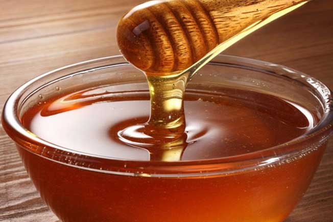 Đây là lí do ai cũng nên uống mật ong đều đặn mỗi ngày, đặc biệt nhất là số 1