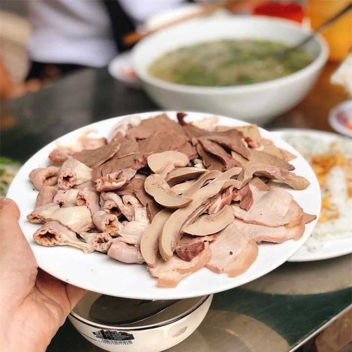 Bánh hỏi cháo lòng - sự kết hợp ‘gây nghiện’ nhất định phải thử khi đến Quy Nhơn - 4