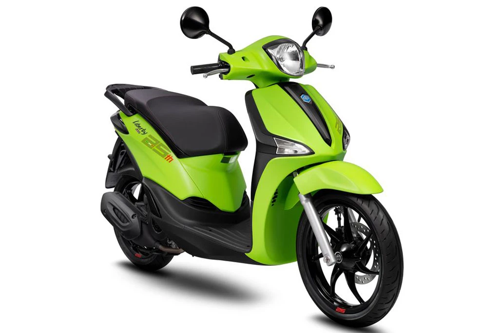 Piaggio Liberty S 125 phiên bản đặc biệt kỷ niệm 25 năm.