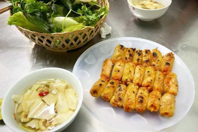 Ngất ngây vị thơm giòn của đặc sản chả tôm - món ngon khó cưỡng ở xứ Thanh