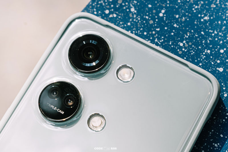 Smartphone cấu hình ‘khủng’, sạc 80W, giá ‘hạt dẻ’