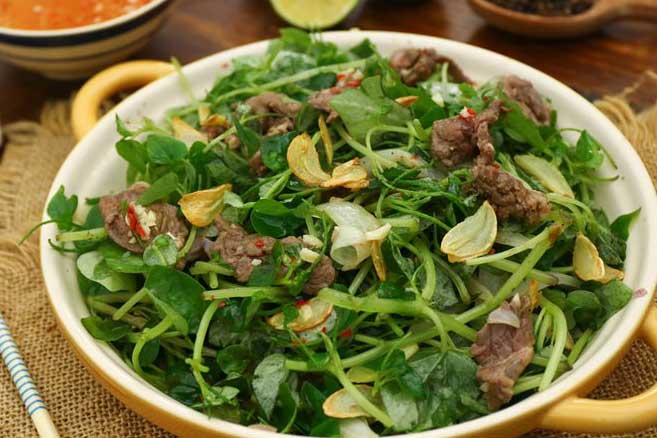 Loại rau dại mọc đầy vườn nhà là “thần dược” chống lão hóa, trị đau khớp