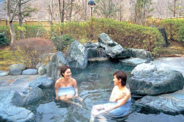 Tiết lộ bí mật của phụ nữ Nhật: Mỗi sáng đều làm việc này để giữ vóc dáng nuột nà như gái 18