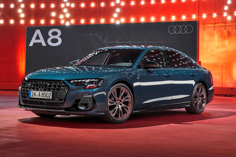 9. Audi A8 L (giá khởi điểm: 87.800 USD).