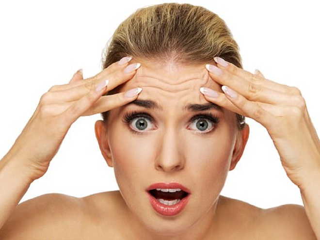 Cách hạn chế tình trạng da chảy xệ sau tuổi 40