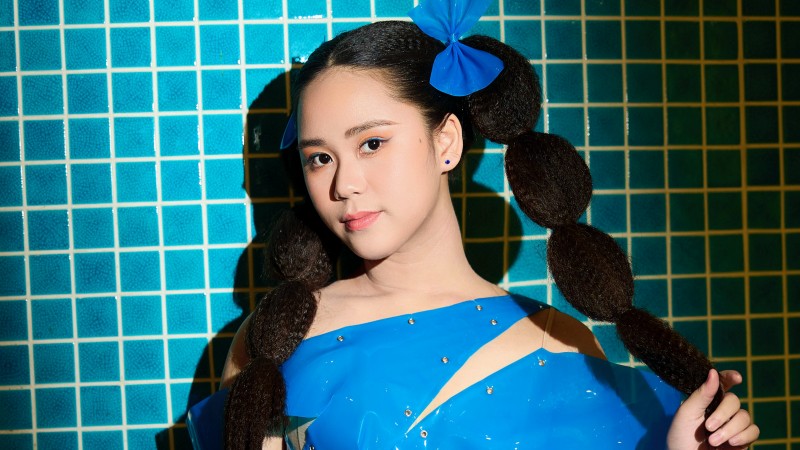 Bận rộn chuẩn bị dự hội nghị ở Dubai, Hoa hậu Bella Vũ vẫn không quên làm điều này