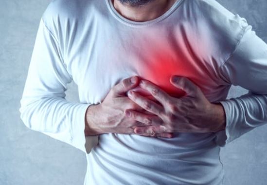 Bác sĩ tim mạch chỉ ra 10 dấu hiệu thường gặp nhất của bệnh tim: Đừng bỏ qua dù chỉ 1 triệu chứng