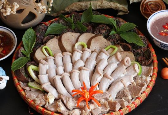 Luộc lòng đừng vội vớt ngay ra: Làm thêm bước này lòng trắng tinh, giòn sần sật không sợ đắng