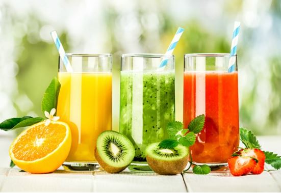 Uống sinh tố hay nước ép trái cây tốt hơn?