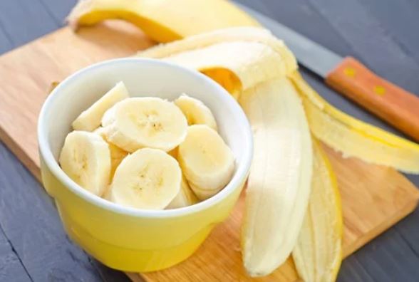 8 công dụng làm đẹp thần kỳ từ chuối, từ da dáng cho đến mái tóc đều đẹp vạn người mê