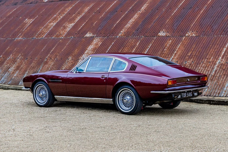 6. Aston Martin DBS 1969.