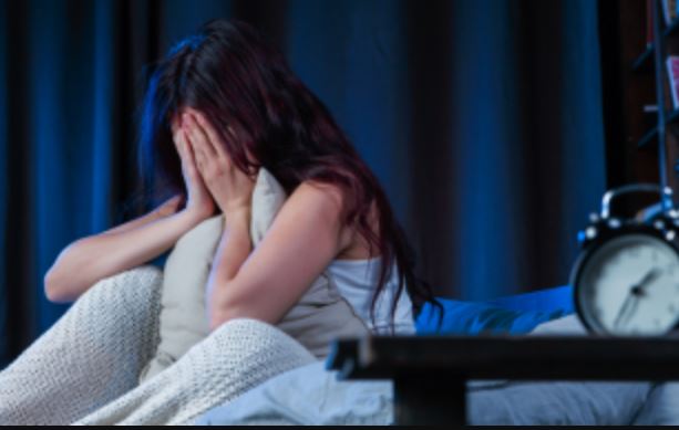 Ngoài cà phê, 6 thực phẩm này cũng gây mất ngủ không kém, hạn chế ăn trước khi đi ngủ