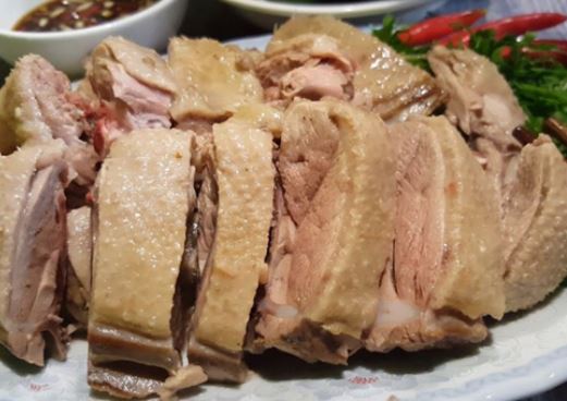 Luộc thịt vịt cho muối và nước lã là sai: Thêm thứ này vào, thịt ngọt đậm, thơm lừng lại không hôi