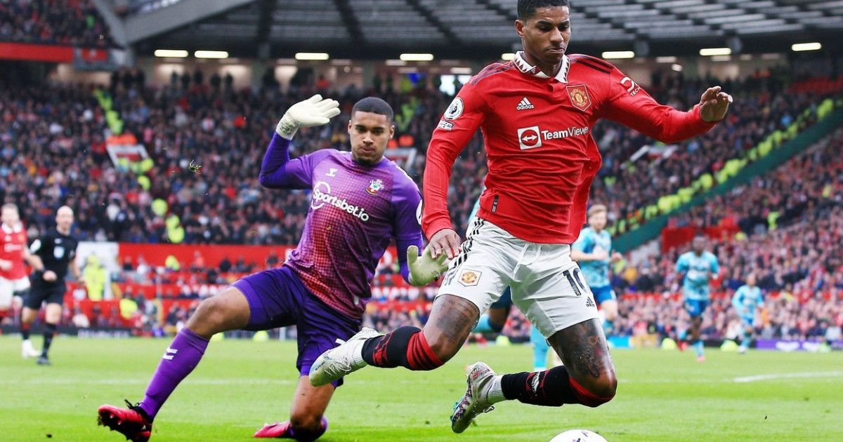 Marcus Rashford nhận chỉ trích dữ dội vì pha ăn vạ lộ liễu