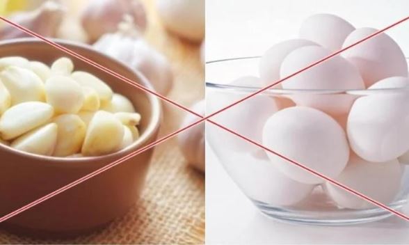 4 thực phẩm "đại kị" với tỏi, tránh nấu chung kẻo mang thêm bệnh vào người