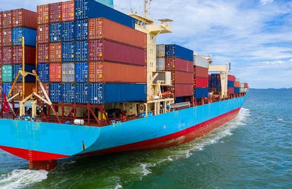 Vận tải biển tiếp tục khởi sắc