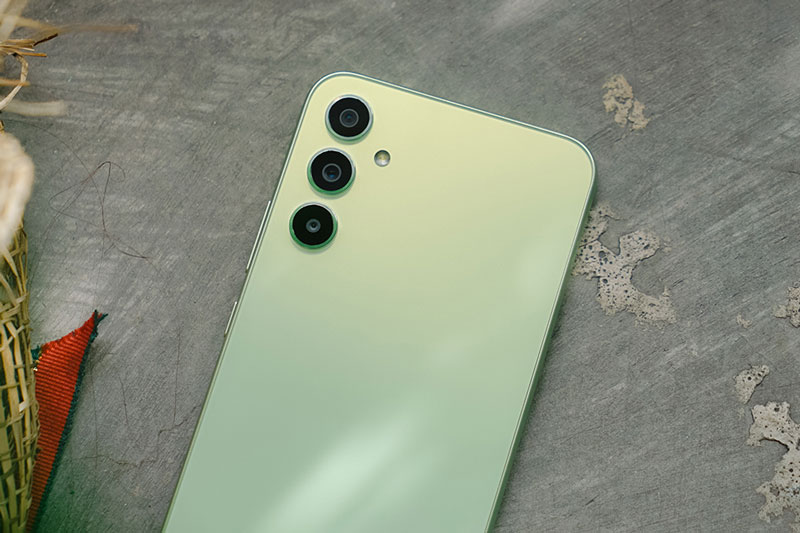 Samsung Galaxy A34 5G với khả năng chống nước, RAM 8 GB, giá từ 8,49 triệu đồng tại Việt Nam