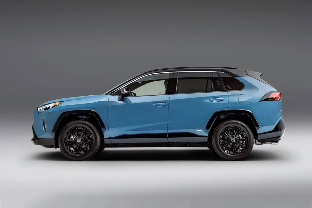 Top 10 xe SUV cỡ trung lý tưởng nhất cho gia đình