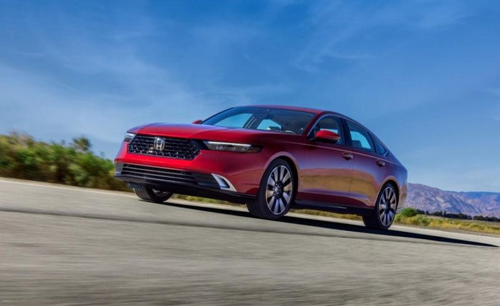 Top 10 ô tô Nhật tốt nhất theo từng phân khúc