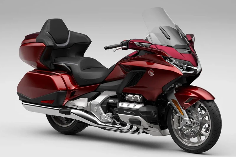 2. Honda Goldwing Tour Airbag Automatic DCT 2023.