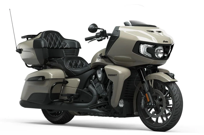 8. Indian Pursuit Dark Horse Premium 2023.