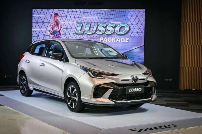 Ảnh chi tiết Toyota Yaris 2023: Thiết kế hầm hố khác lạ
