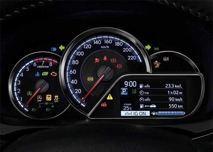 Toyota Yaris 2023 đi kèm động cơ 3NR-FKE 1.2 lít NA bốn xi-lanh với công suất 91 mã lực và mô-men xoắn 109 Nm, hộp số Super CVT-i và mức tiêu thụ nhiên liệu khoảng 23,3 km/l.