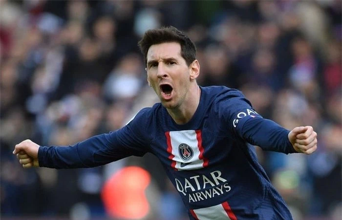 3. Lionel Messi (PSG, mức lương: 110 triệu USD/năm).