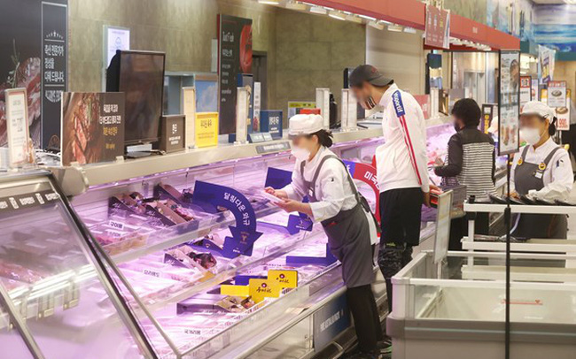 Kinh tế Hàn Quốc tiếp tục giảm tốc trong tháng 2