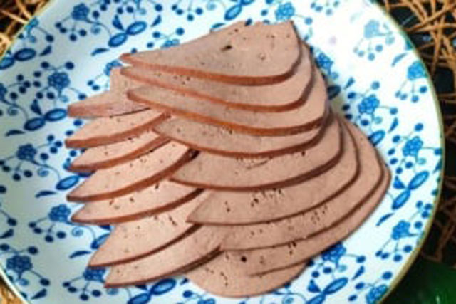 Luộc gan lợn đừng dùng nước lã: Thêm thứ này để miếng gan không tanh, sạch độc tố, ăn vừa mềm vừa bùi