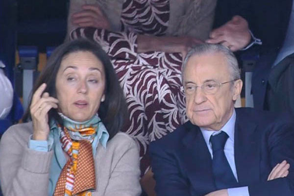 Chủ tịch Perez làm điều hiếm thấy ở trận Real thua Barca