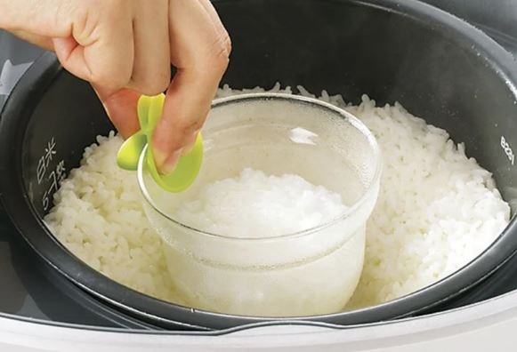 Cho 1 thìa nước cốt chanh vào nồi cơm khi nấu ai cũng lắc đầu: 30 phút sau tất cả đều muốn làm theo