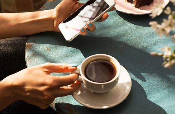 Giờ vàng nên biết để uống cà phê gấp đôi lợi ích, nam hay nữ uống đều tốt