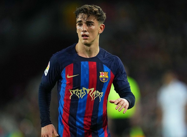 Barca đối mặt nguy cơ mất trắng Gavi