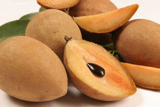 Chọn hồng xiêm chỉ cần nhìn vào 4 dấu hiệu này biết ngay hàng ngon