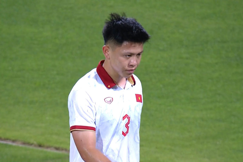 Nhận 2 thẻ đỏ, U23 Việt Nam chịu thất bại ngay trận ra mắt của HLV Troussier