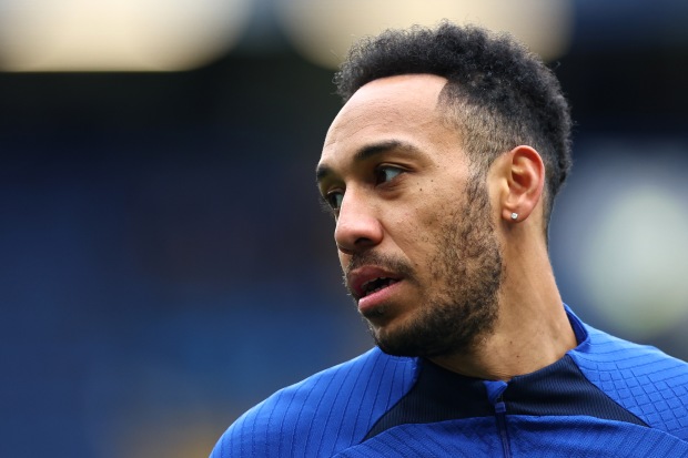 Aubameyang trước nguy cơ bị xé hợp đồng lần 2