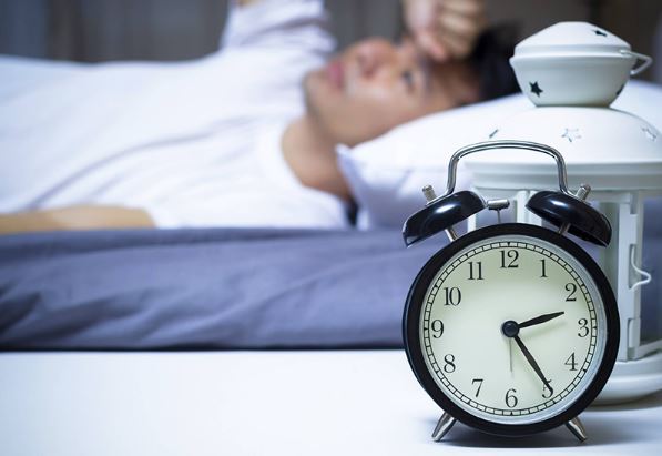 Tại sao bạn thường xuyên bị mất ngủ?