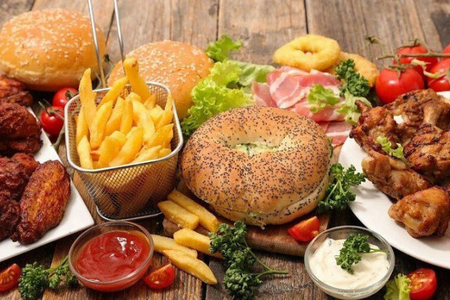 Nh&#x1EEF;ng th&#x1EF1;c ph&#x1EA9;m h&#x1EA1;i gan nhanh h&#x1A1;n bia r&#x1B0;&#x1EE3;u, nhi&#x1EC1;u ng&#x1B0;&#x1EDD;i v&#xF4; t&#x1B0; &#x103;n m&#x1ED7;i ng&#xE0;y