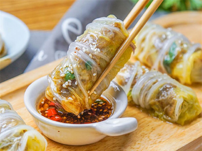 Bắp cải cuộn thịt bò cực ngon lại không bị ngán, cả nhà cùng mê 1