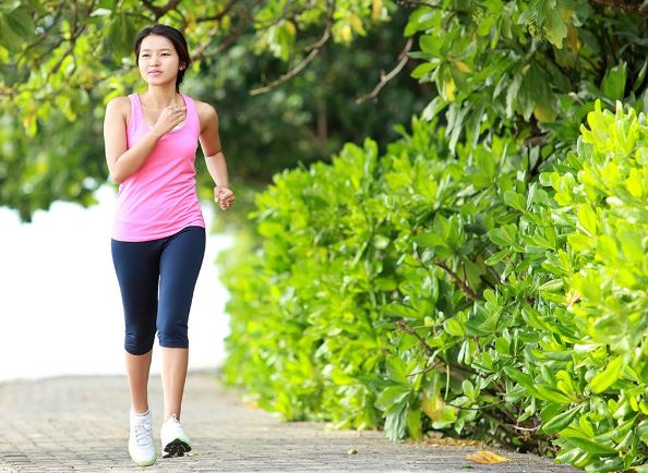 Đi bộ thế nào để giảm cân?