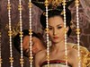 Ghê tởm độ dâm loạn, "nhập nhằng tình ái" với thuộc hạ chồng của Hoàng hậu Hà Tịnh Anh