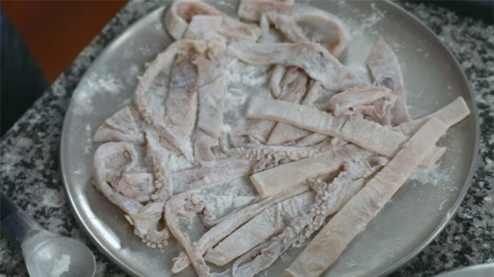 Mực khô không chỉ nướng, làm theo cách này thành món nhậu ngon tuyệt đỉnh 2