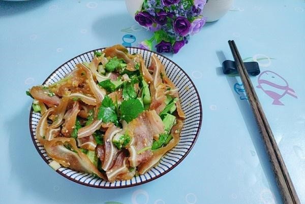 Bộ phận giòn sần sật trên con lợn vừa ngon lại đại bổ