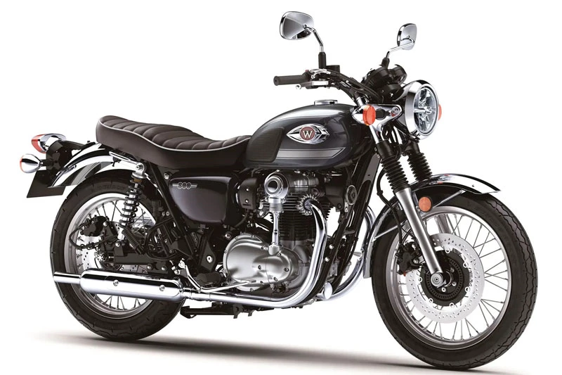 4. Kawasaki W800 2023.